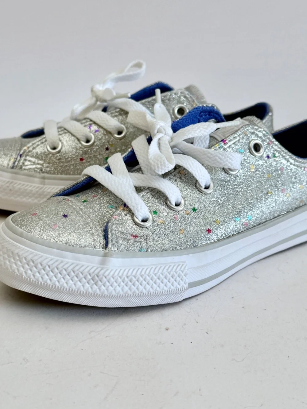 New Converse CTAS OX Glitter Sneakers Silver Stars Size 13